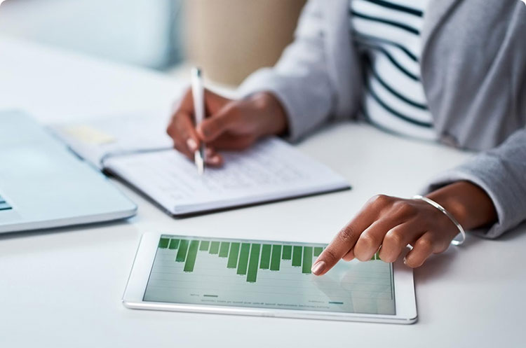 Technology-Driven Business Advisory